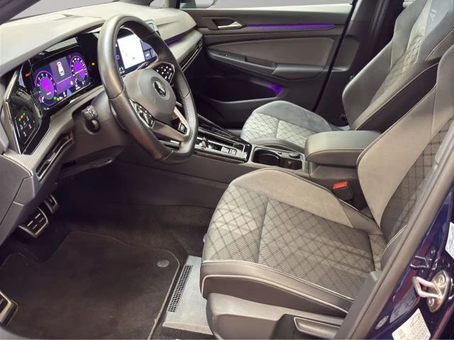 Volkswagen Golf 1.5 eTSI DSG Golf VIII R-Line