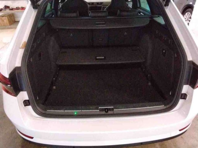 Skoda Superb 2.0 TDI Combi Sportline