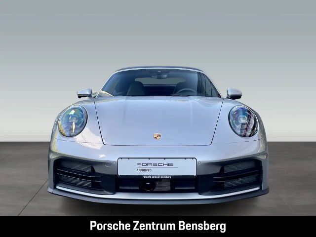 Porsche 992 Cabrio Carrera