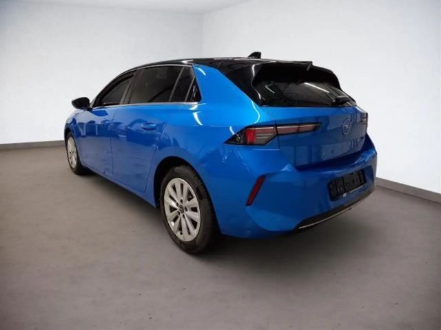 Opel Astra 1.2 Turbo Elegance