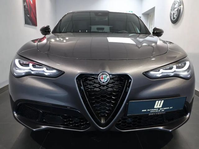 Alfa Romeo Stelvio AT8 Q4 Veloce