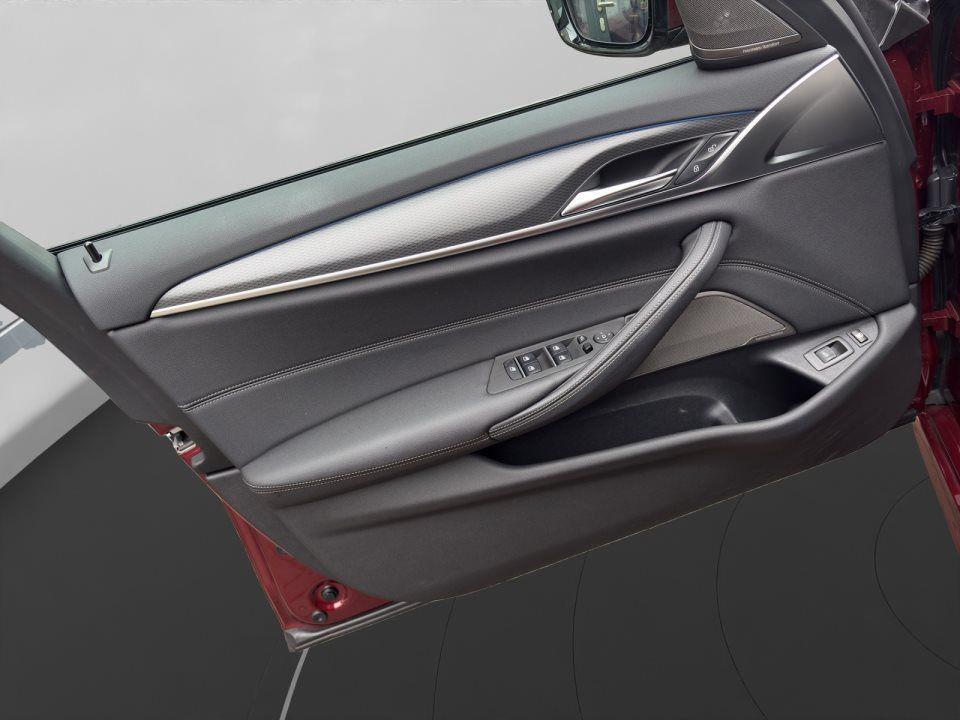 BMW 530 530e Touring xDrive