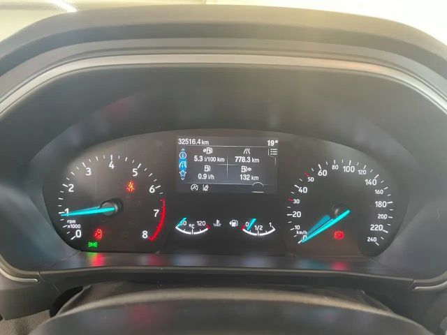 Ford Focus EcoBoost ST Line Style