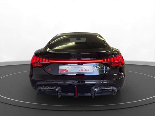 Audi RS e-tron GT Performance Quattro