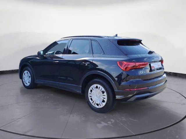 Audi Q3 35 TDI S-Tronic