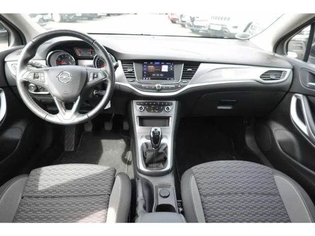 Opel Astra 1.2 Turbo Edition Turbo