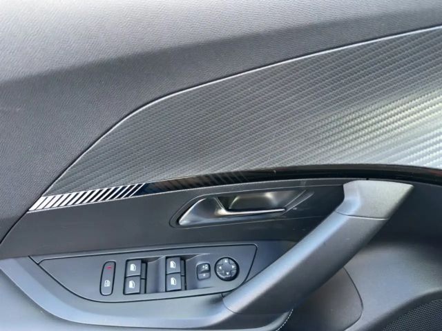 Peugeot 2008 Allure Pack PureTech