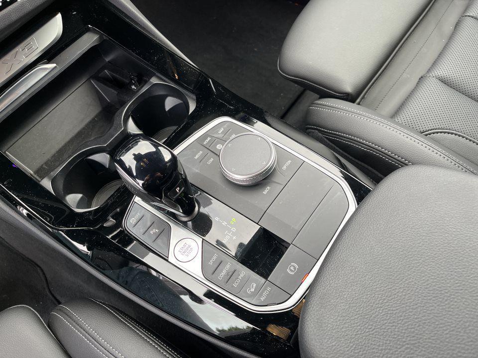 BMW X3 xDrive30i