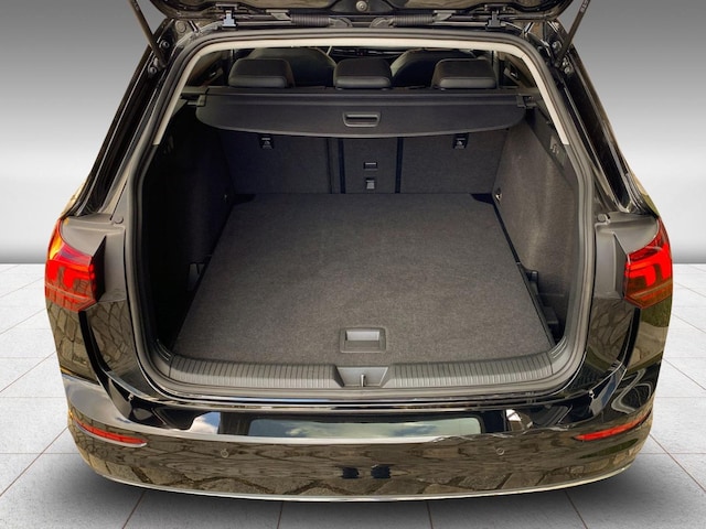 Volkswagen Golf 1.5 eTSI DSG Golf VIII Variant