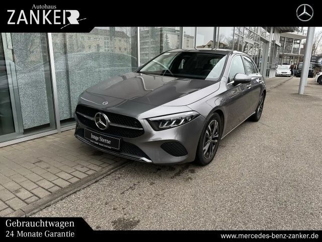 Mercedes-Benz A 180 A 180 Kompakt LED*CAM*MBUX*BURMESTER*TOTWINKEL