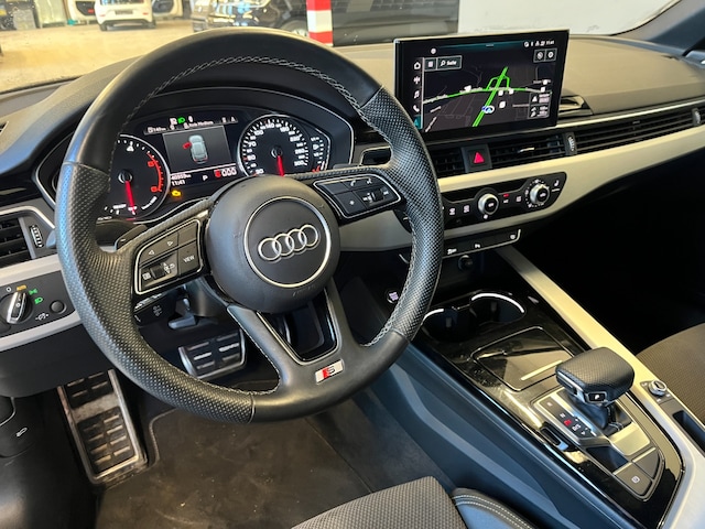 Audi A4 35 TDI Avant S-Line S-Tronic