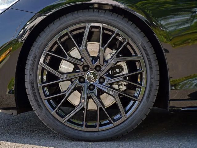 Audi A6 Avant Quattro