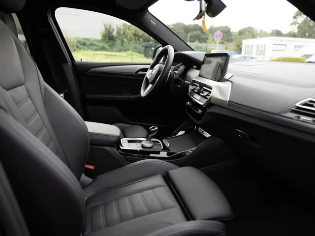 BMW X4 40d PANO STANDHZ AHK 360° LASER HUD NAVI