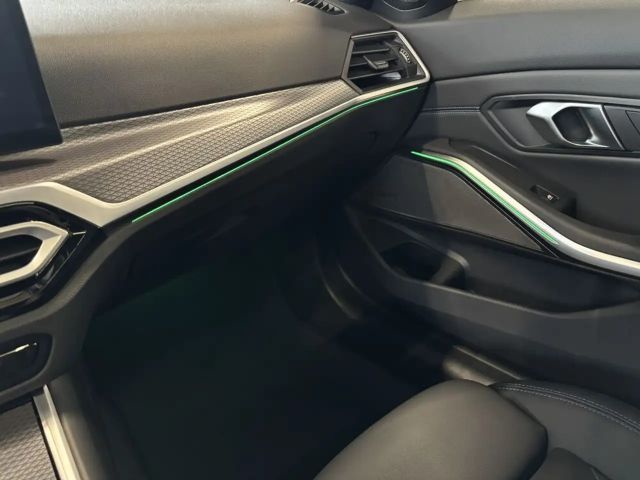 BMW 320 320d M-Sport Touring xDrive