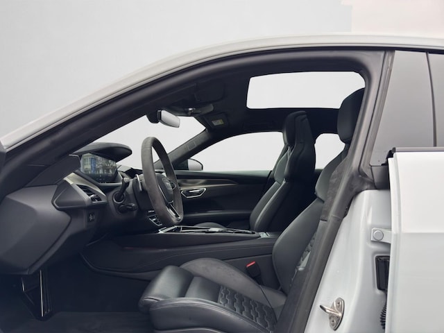 Audi RS e-tron GT Quattro