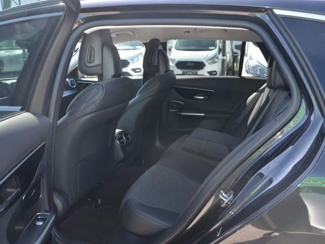 Mercedes-Benz C 220 C 220 d Estate