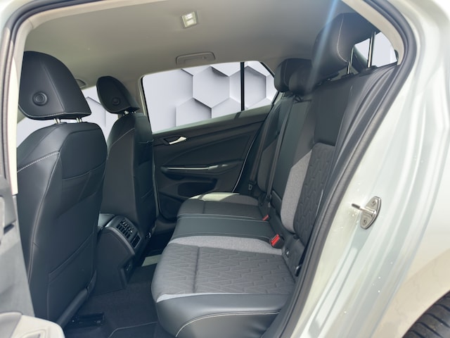 Volkswagen Golf Goal 1.5l 6.Gang Navi Dig.Cockpit ACC W+S Reifen