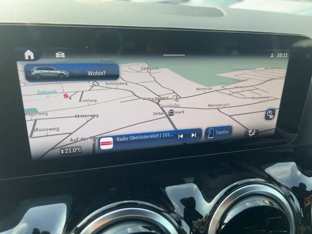 Mercedes-Benz B 180 Progressive Sedan