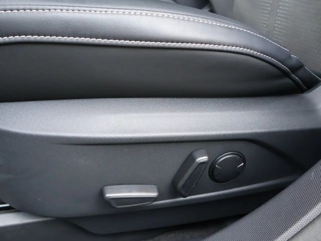 Ford Mustang Mach-E AWD GT