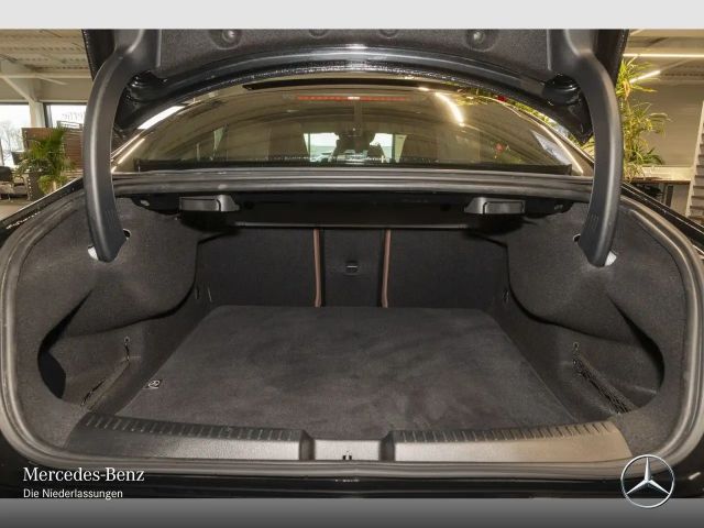 Mercedes-Benz CLA 200 AMG Line Coupé