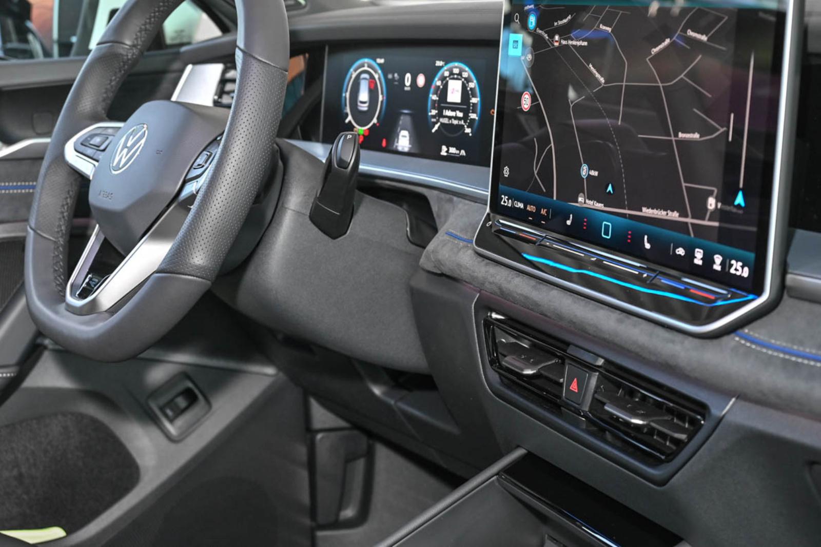 Volkswagen Tayron 2.0 TDI DSG R-Line