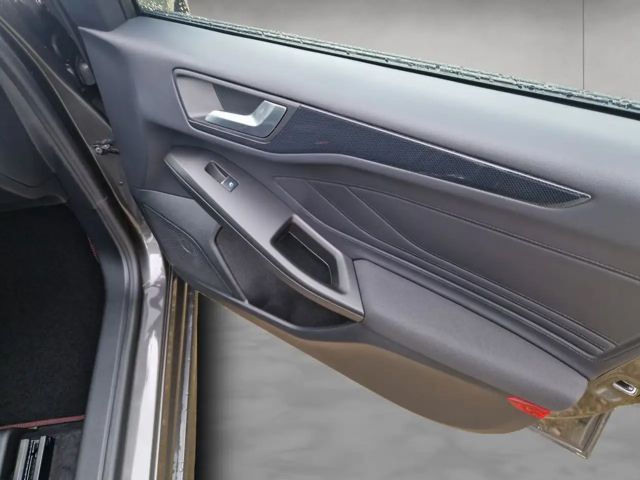 Ford Focus EcoBoost ST Line Wagon