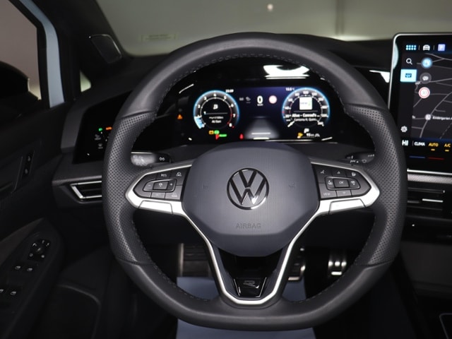 Volkswagen Golf 1.5 eTSI Style Variant