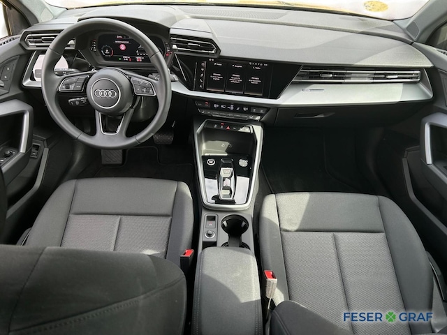 Audi A3 30 TFSI S-Tronic Sedan