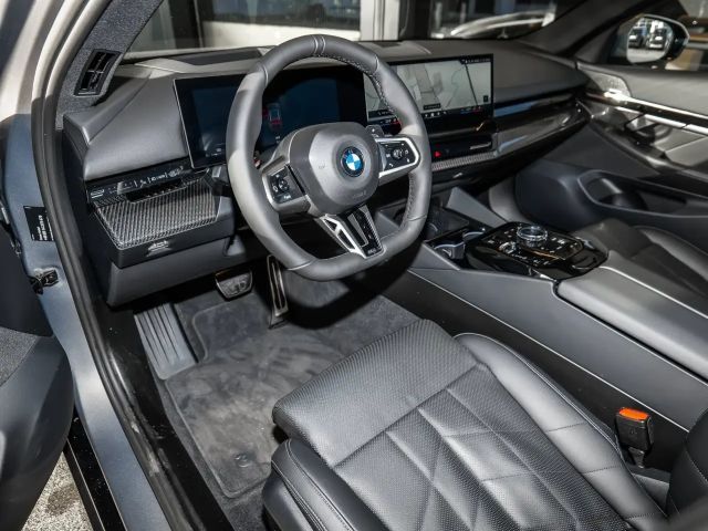 BMW 540 540d M-Sport Touring xDrive