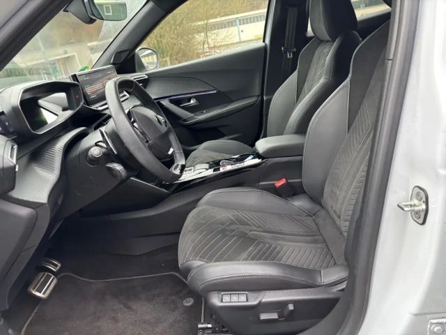 Peugeot 2008 EAT8 GT-Line PureTech