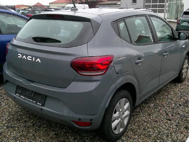 Dacia Sandero Expression, Navi, Sitzheizung V.