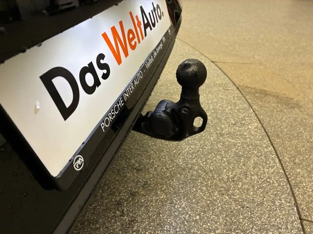 Volkswagen Golf DSG eHybrid