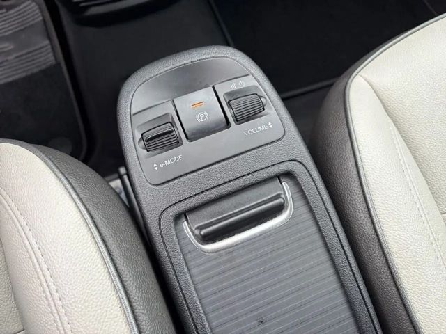 Fiat 500e La Prima by Bocelli