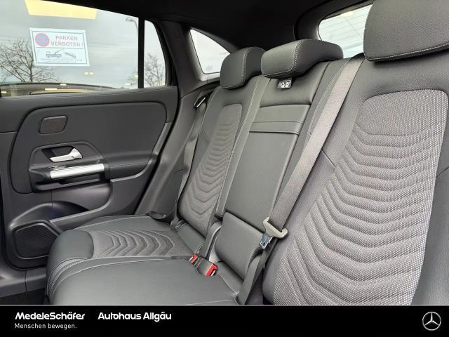 Mercedes-Benz GLA 200 Progressive