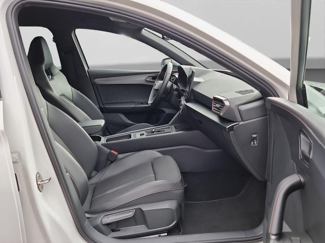 Cupra Leon 2.0 TSI DSG Sportstourer VZ