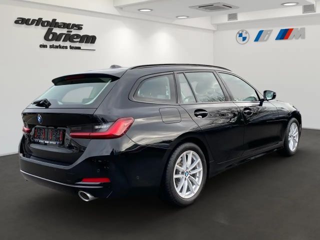 BMW 320 320i Touring