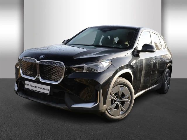 BMW iX1 xDrive30