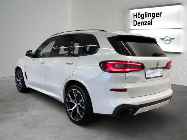 BMW X5 xDrive45e