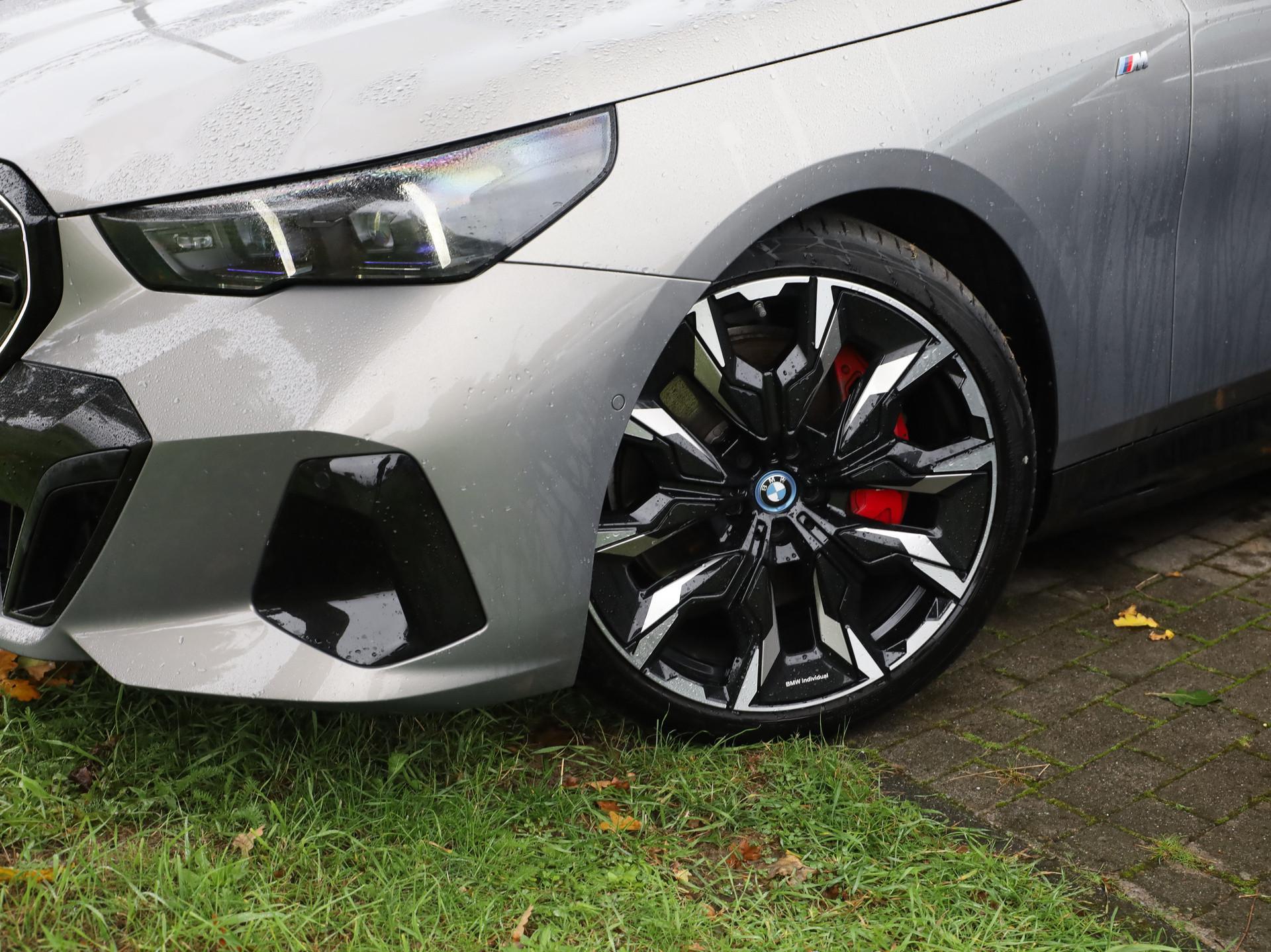 BMW i5 M60 Touring xDrive