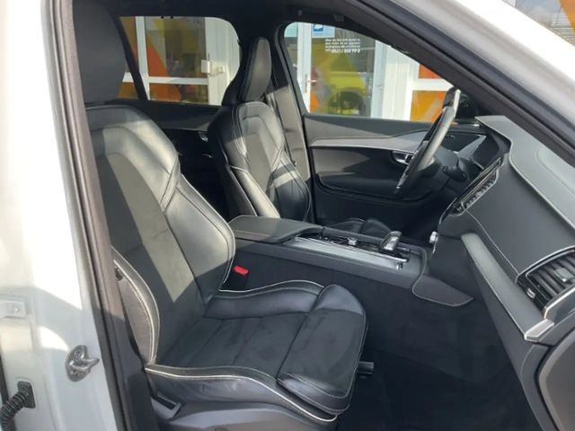 Volvo XC90 R-Design T8