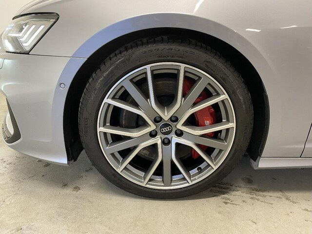 Audi S6 Avant Quattro