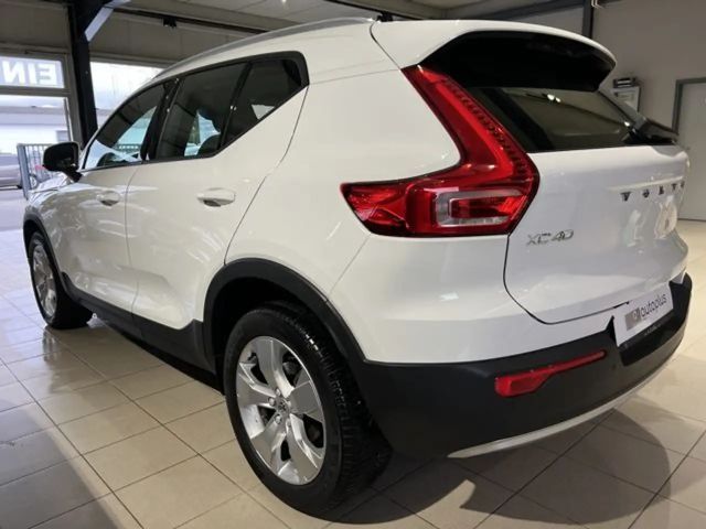 Volvo XC40 Momentum T3