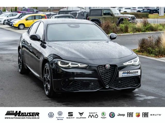Alfa Romeo Giulia AT8 Q4 Turbo Veloce