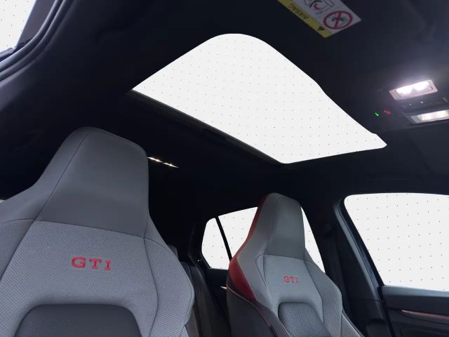 Volkswagen Golf 2.0 TSI DSG GTI