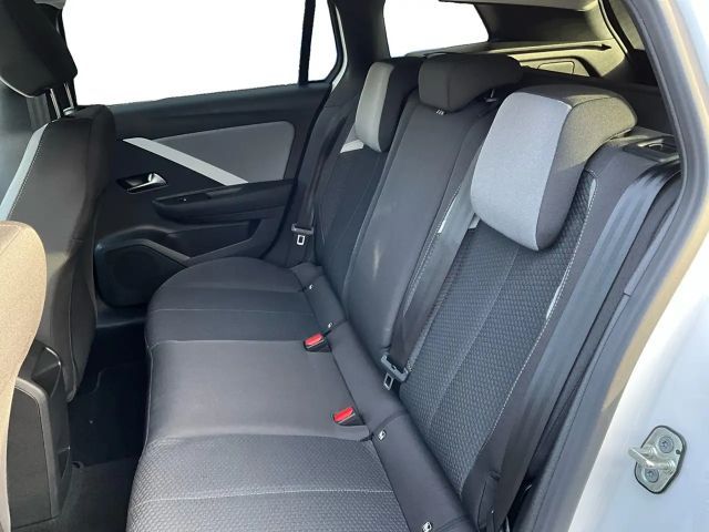 Opel Astra 1.2 Turbo Enjoy Sports Tourer Turbo