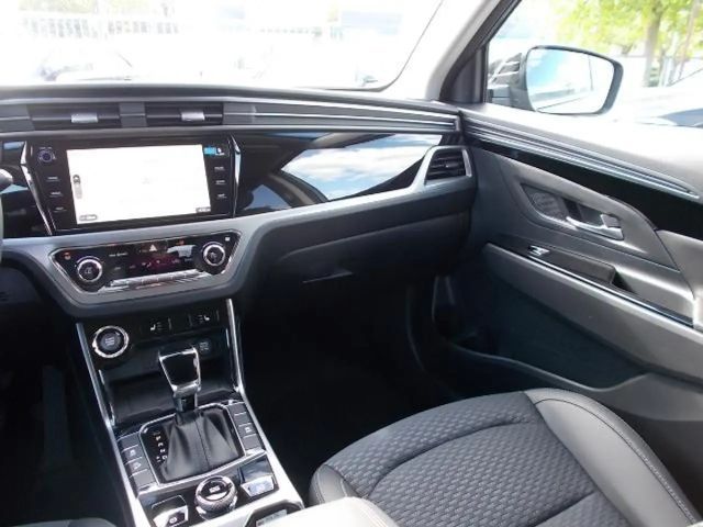 SsangYong Korando Blackline 1.5T LED, Navi, Keyless, Aku 18"