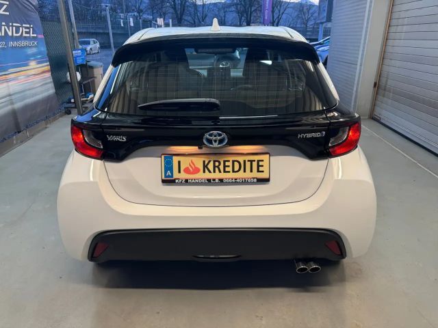 Toyota Yaris Active Hybride