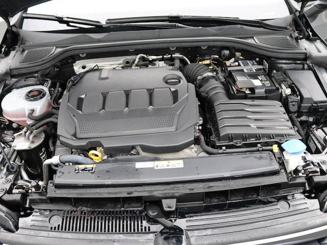 Volkswagen Golf 2.0 TDI DSG Life