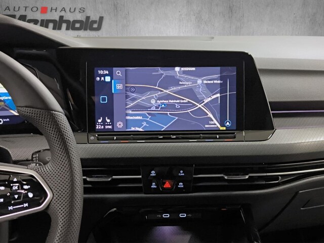 Volkswagen Golf 1.5 TSI DSG R-Line