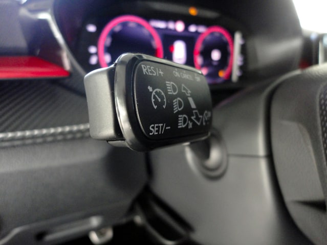 Skoda Fabia TSI 6-Gang APP-Connect-Navigation